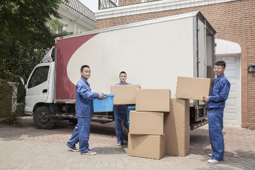 Local moving support for homes and businesses in Abbeywood