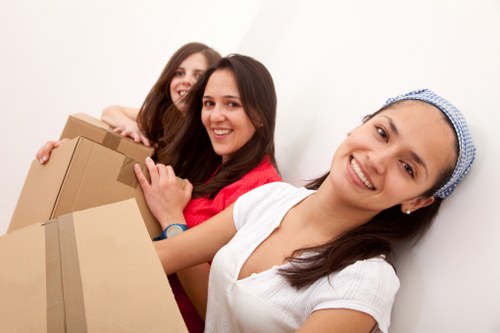 Packing and loading service for Abbeywood residents
